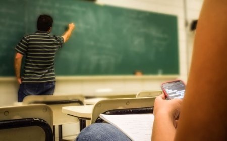 Cehalet Felaket midir?