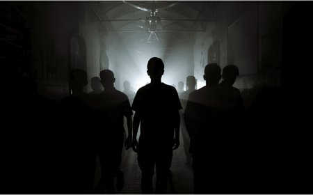 Türk Gençlerinin Uzak Durması Gereken Yerler